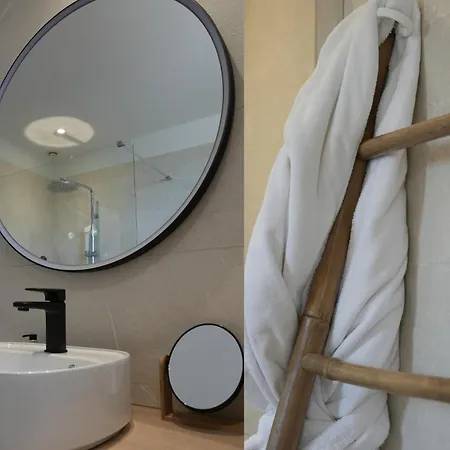 מלון Du Poids Public Logis Saint-Félix-Lauragais