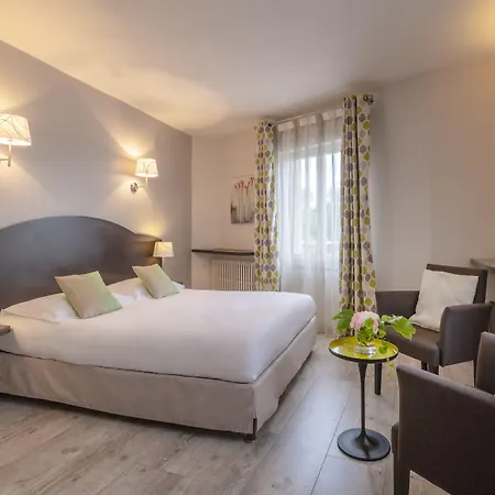 Hotell Du Poids Public Logis