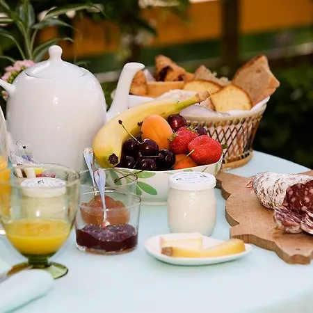 Du Poids Public Logis 酒店